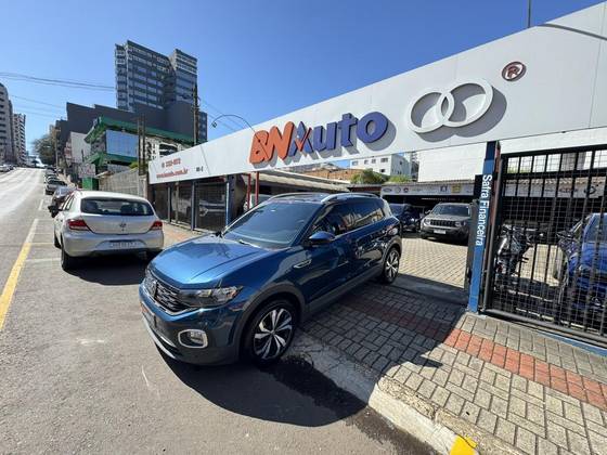 VOLKSWAGEN T-CROSS 1.4 250 TSI TOTAL FLEX HIGHLINE AUTOMÁTICO